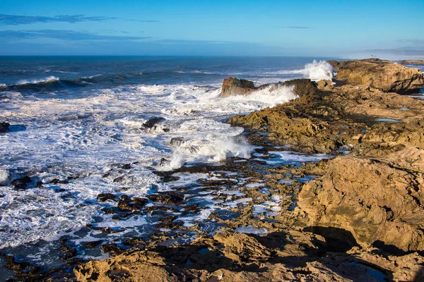 Vista Costa Olcánica Del Océano Atlántico Essaouira Marruecos Soleado Día — Foto de Stock