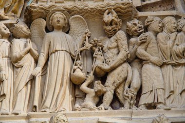 Katedral Notre Dame de Paris, Fransa 'nın başkenti Paris' te yer alan Cite Adası 'nın doğu yarısında bulunan 1163-1345 yılları arasında yaşamış en ünlü Gotik Katolik katedralidir.