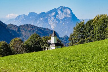 Scheffau Vadisi, Wilder Kaiser, Tyrol, Avusturya. Avusturya 'nın Tirol bölgesindeki Wilder Kaiser Dağları' nda yürüyüş.