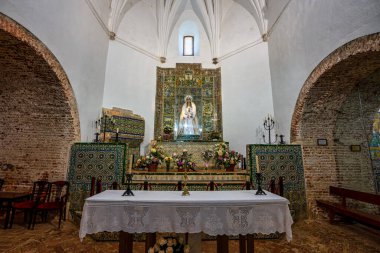 13. yüzyılda kurulan Calera de Leon 'daki Tentudia Manastırı' nın içinde. Badajoz ili, Extremadura, İspanya