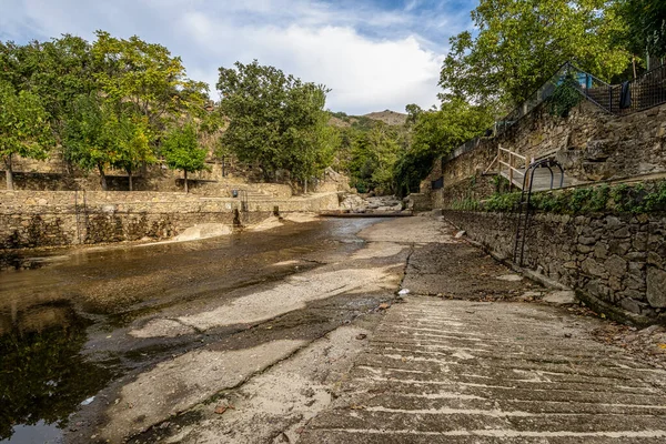 Natürliches Schwimmbad Kleinen Dorf Casas Del Monte Extremadura Spanien — Stockfoto