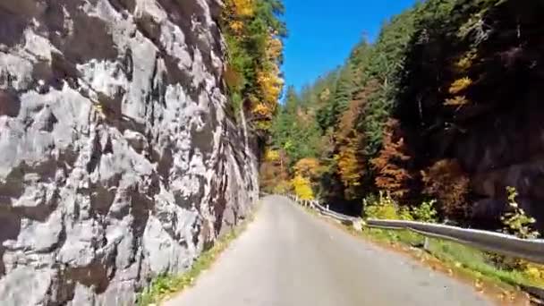 Rijden Door Vallei Van Hecho Spaanse Pyreneeën Herfst Spanje Europa — Stockvideo