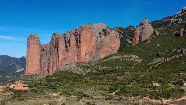 Panorama Der Felsen Von Mallos Riglos Der Provinz Huesca Aragon — Stockvideo