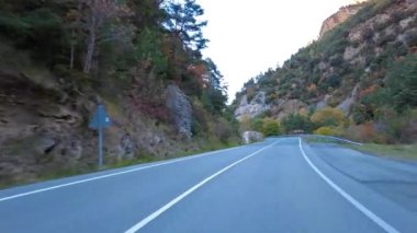 Roncal Vadisi 'nden geçerken, Navarre' de Valle de Roncal, İspanya 'da Navarra, Avrupa