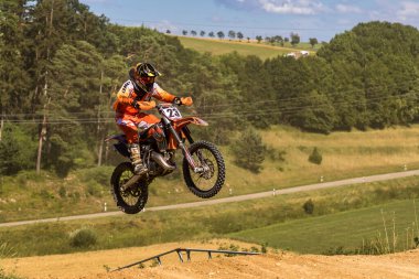 Warching, Almanya - 29 Haziran 2021: Warching Almanya 'da motokros eğitimi