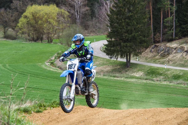 Warching, Almanya - 29 Haziran 2021: Warching Almanya 'da motokros eğitimi