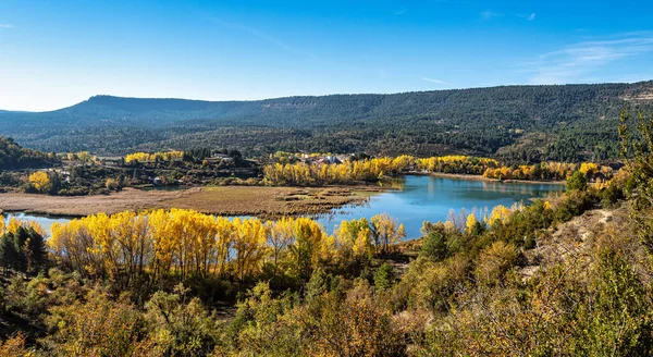 Laguna Una Una Laguna Ubicada Localidad Una Provincia Cuenca Castilla —  Fotos de Stock