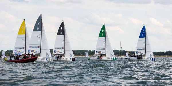 Travemuende, Almanya - 28 Temmuz 2018 Seyahat Haftası 'nda yelkenliler, Almanya, Baltık Denizi