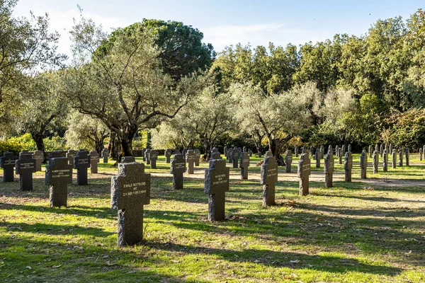 Vojenský Hřbitov Blízkosti Kláštera Yuste Obci Cuacos Yuste Jarandilla Vera — Stock fotografie