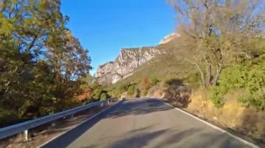 Roncal Vadisi 'nden geçerken, Navarre' de Valle de Roncal, İspanya 'da Navarra, Avrupa