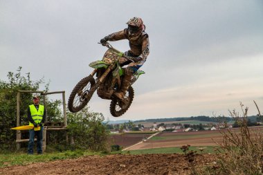 Windsberg, Almanya - Haziran 04, 2022: Motocross eğitimi Windsberg Almanya
