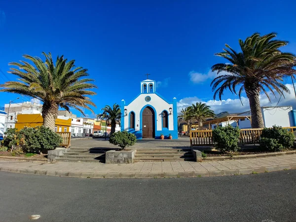 サンテルモ教会 プエルトデサルディナのイグレシア サンテルモ グランドカナリアの伝統的な漁村 スペインのカナリア諸島 — ストック写真