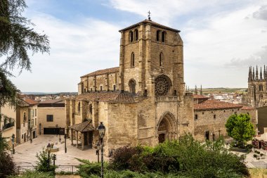 Iglesia De San Esteban, Church of St. Stephan in Burgos, Spain. It hosts Museo del Retablo with a collection of altarpieces from 15th to 18th century.