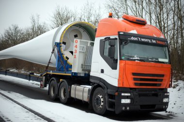 yeldeğirmeni kanadı ağır nakliye