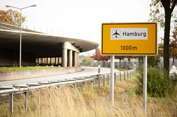 Strada per l'aeroporto di Amburgo — Foto Stock