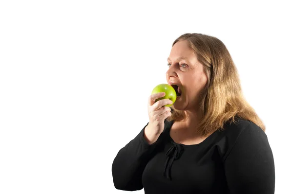 Eten van een appel en gezond eten — Stockfoto
