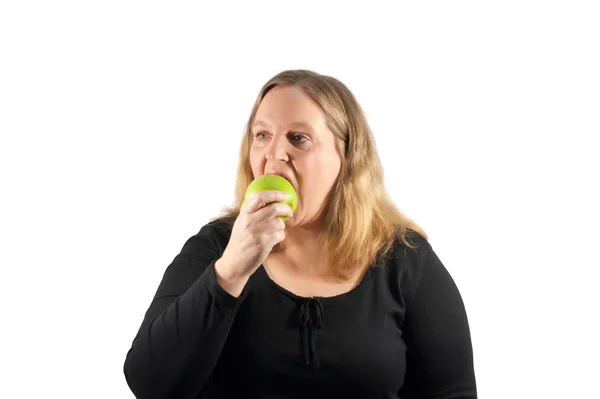 Eten van een appel en gezond eten — Stockfoto