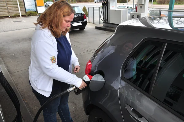 Gas ist teuer — Stockfoto