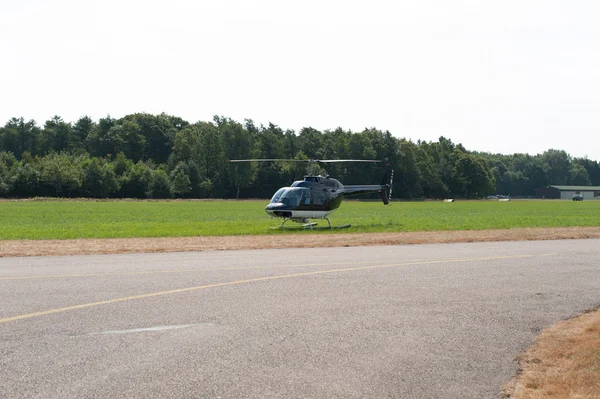 Helicóptero — Fotografia de Stock