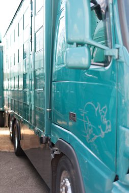 kamyon ayrıntıları