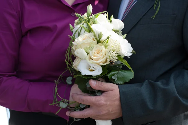 Весілля, квіткові прикраси — стокове фото