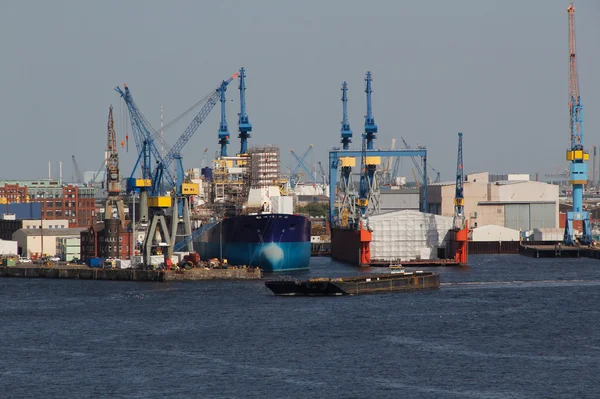 Hamnen i hamburg — Stockfoto