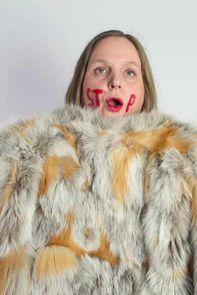 Anti fur djurplågeri päls motståndare — Stockfoto