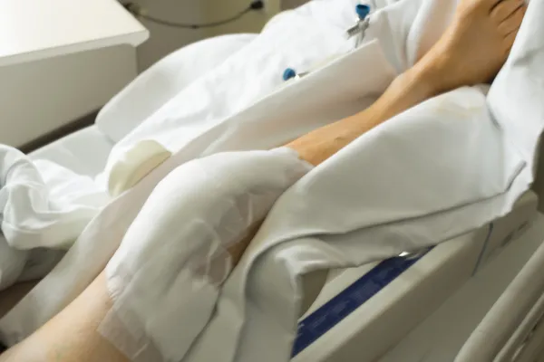 病院で膝の手術 — ストック写真