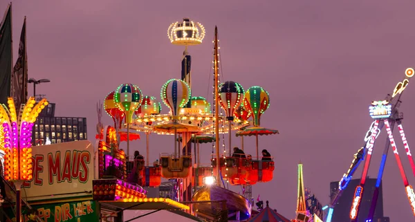 Showmen Attracties Hamburg Winter Cathedral Het Grootste Volksfeest Noord Duitsland — Stockfoto