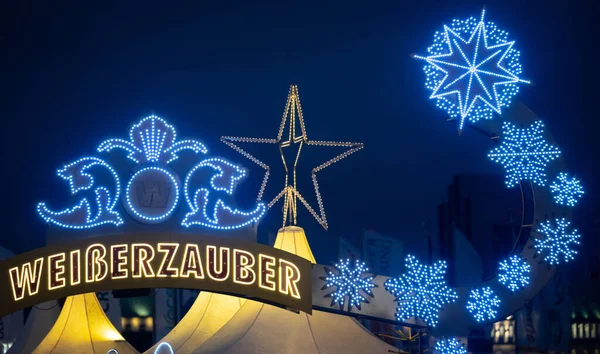 Mercado Natal Magia Branca Hamburgo Alster Palavra Alemã Weierzauber — Fotografia de Stock