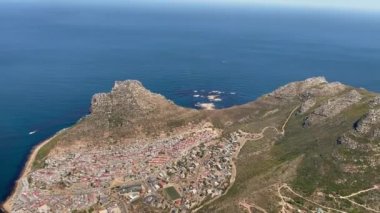 Cape Town Güney Afrika çevresindeki dağlardan helikopter uçuşu ve fotoğraf çekimi