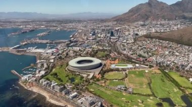 Cape Town Güney Afrika çevresindeki dağlardan helikopter uçuşu ve fotoğraf çekimi