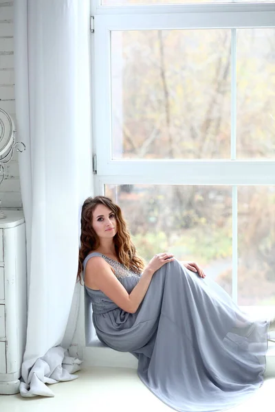 Beautiful Young Brunette Caucasian Sitting Beautiful Light Interior Background Window — Stock Fotó