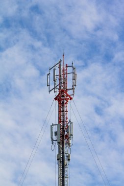 Cep telefonu kuleleri