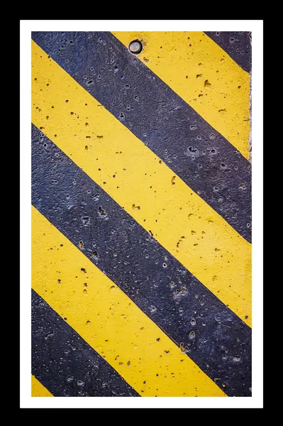 Lignes noires et jaunes — Photo