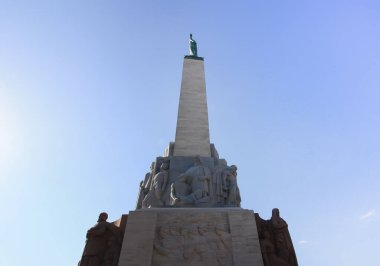 Letonya 'daki şehir anıtı