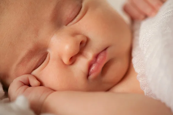 Lábios de bebê recém-nascido — Fotografia de Stock