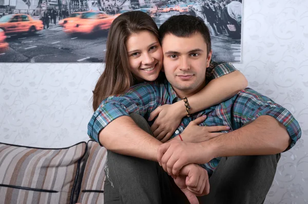 Loving couple embracing — Stock Photo, Image