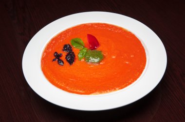 Menü - Foto - baharatlı domates kremalı çorba
