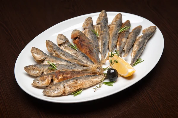 Menü - Foto - kızarmış balık gobies limon