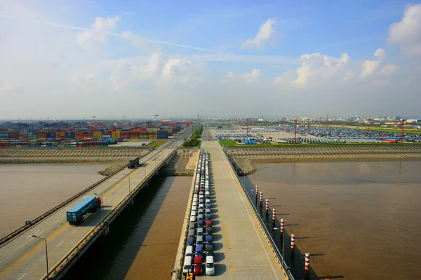 Çin shanghai waigaoqiao dock — Stok fotoğraf