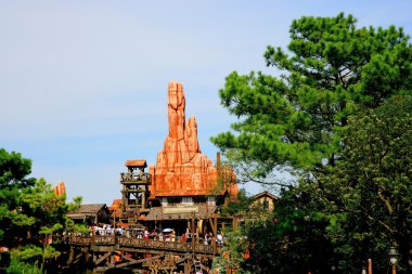 Tokyo disneyland thunder dağ Batı Park