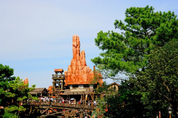 Tokyo Disneyland Thunder Mountain in the western park — Stock Photo, Image