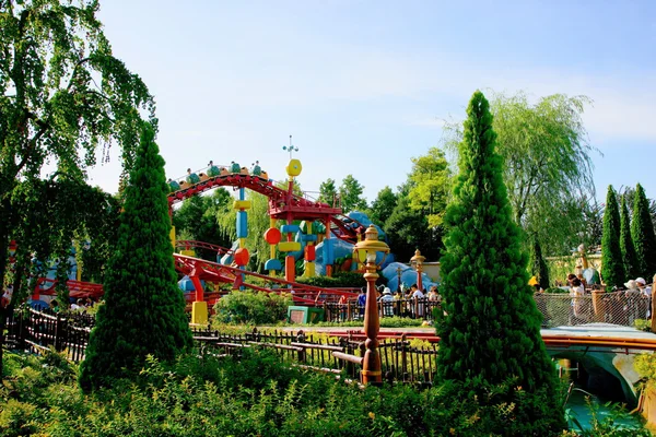 Tokyo Disneyland in Toontown Ai Chi mini rollercoaster — Stock Photo, Image