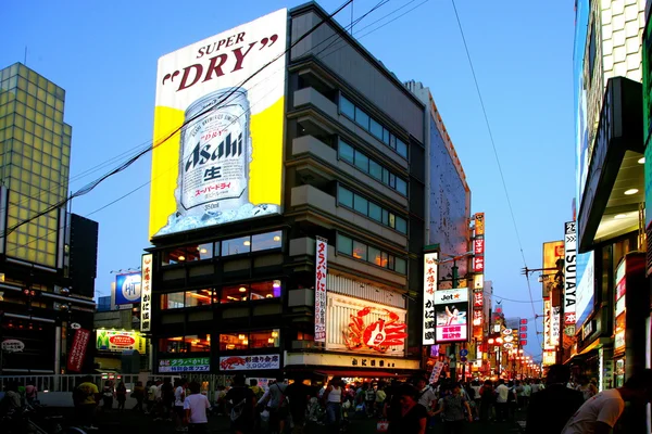 Shinsaibashi dotonbori osaka är den största mat gatan — Stockfoto
