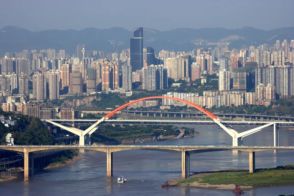 Grupp f, Yangtzefloden i chongqing — Stockfoto