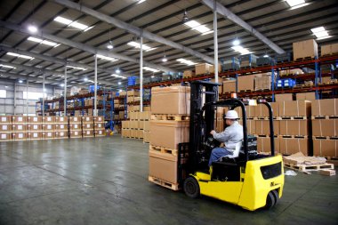Chongqing Minsheng Logistics Auto Parts Warehouse clipart