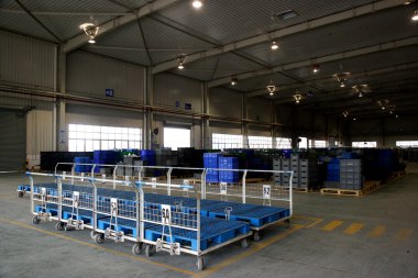 Chongqing Minsheng Logistics Auto Parts Warehouse clipart