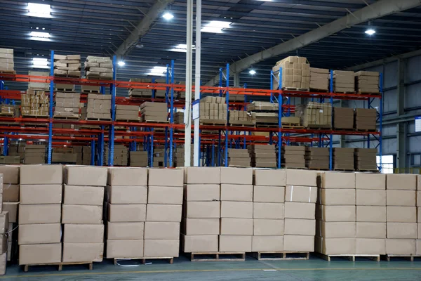 Chongqing Minsheng Logistics Auto Parts Warehouse — Stock Photo, Image