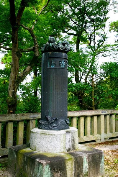 --- 日本清水寺世界遺産記念碑公園草さん — ストック写真